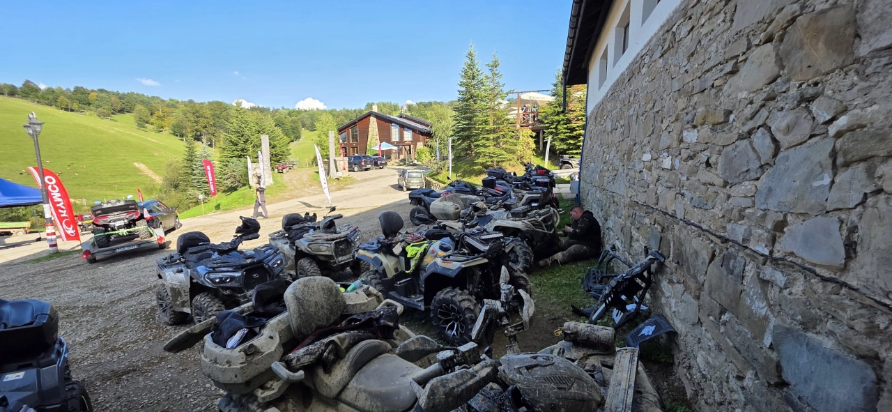 Wyprawa wspólna quadami okolice Piotrkowa Trybunalskiego